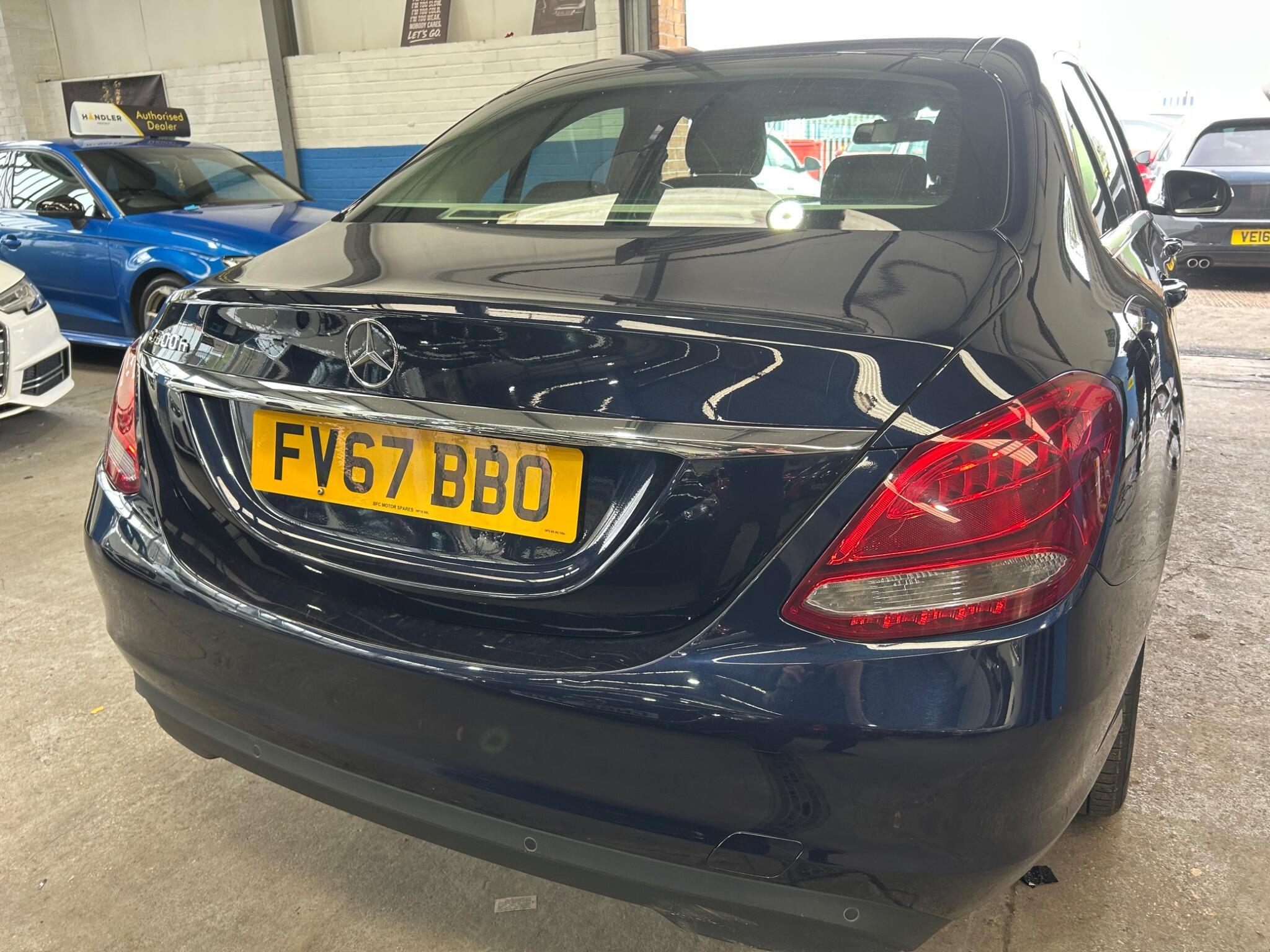 Mercedes C Class - Image 32