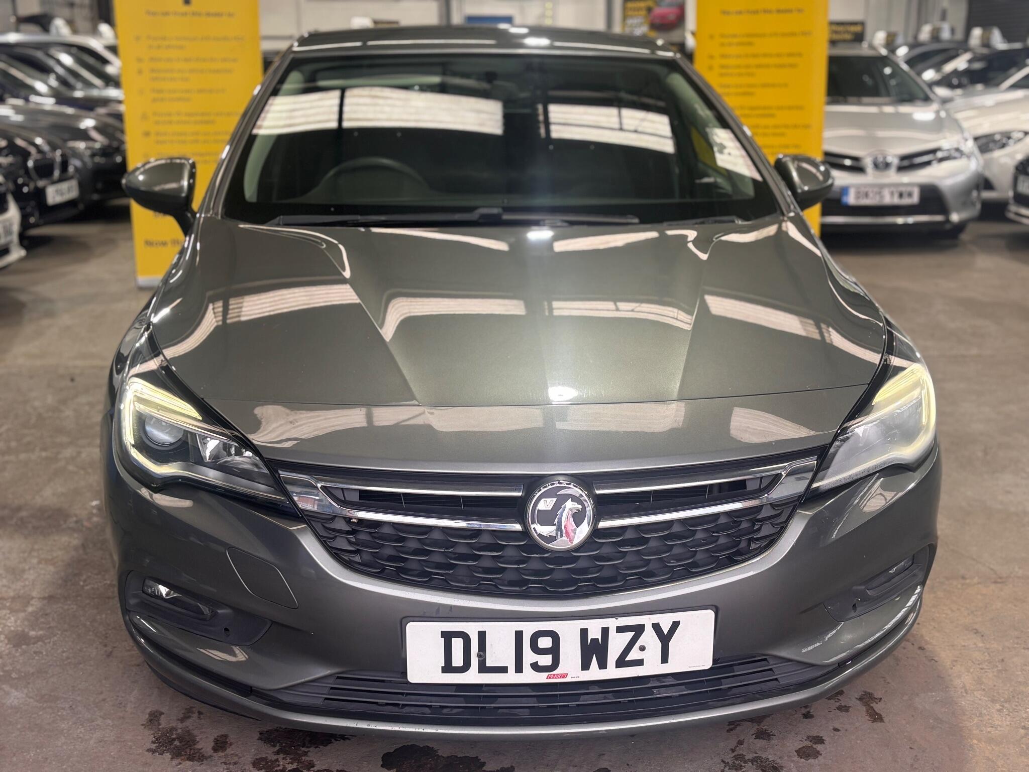 Vauxhall Astra - Image 2