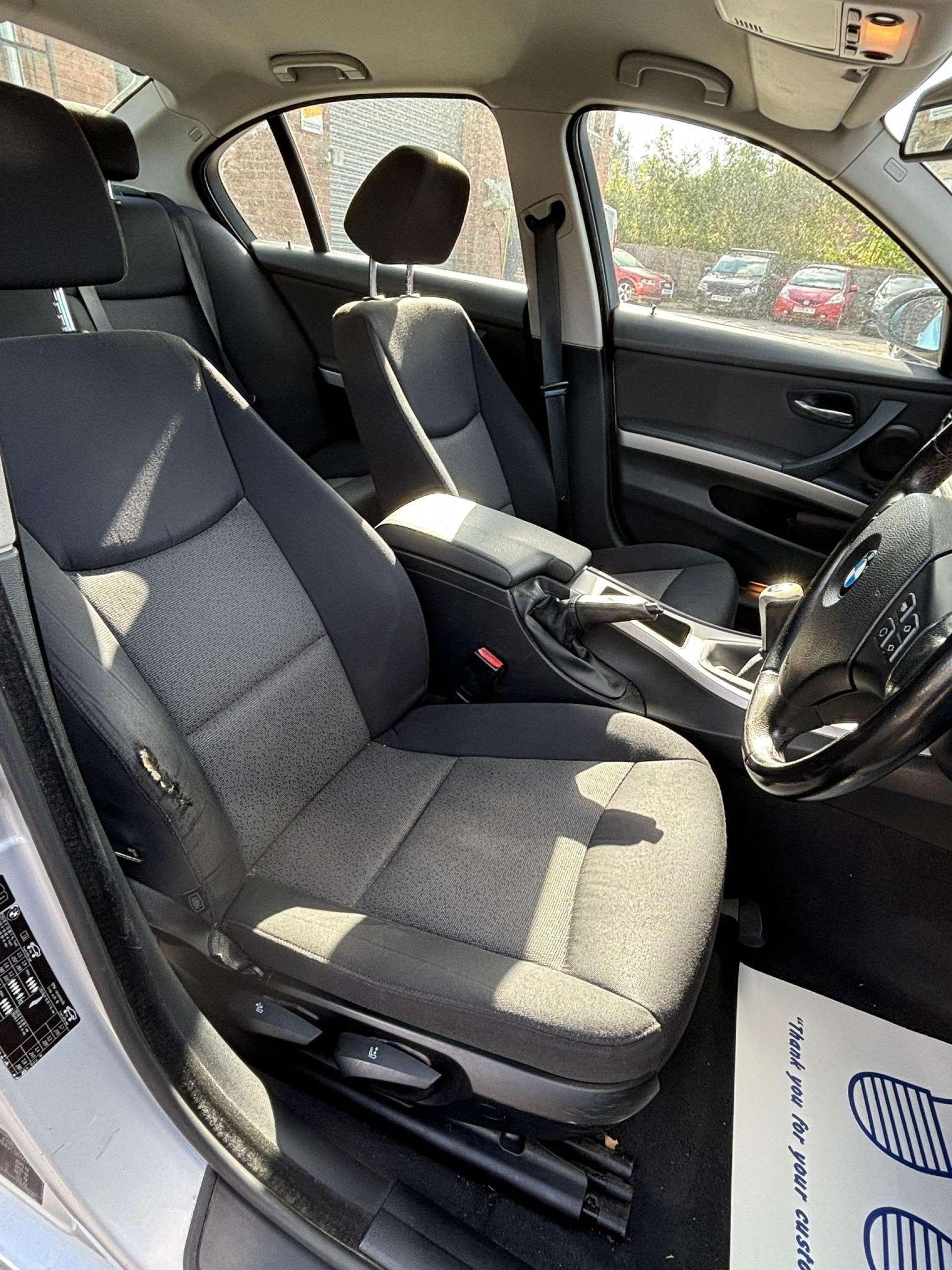 BMW 3 Series - Image 28