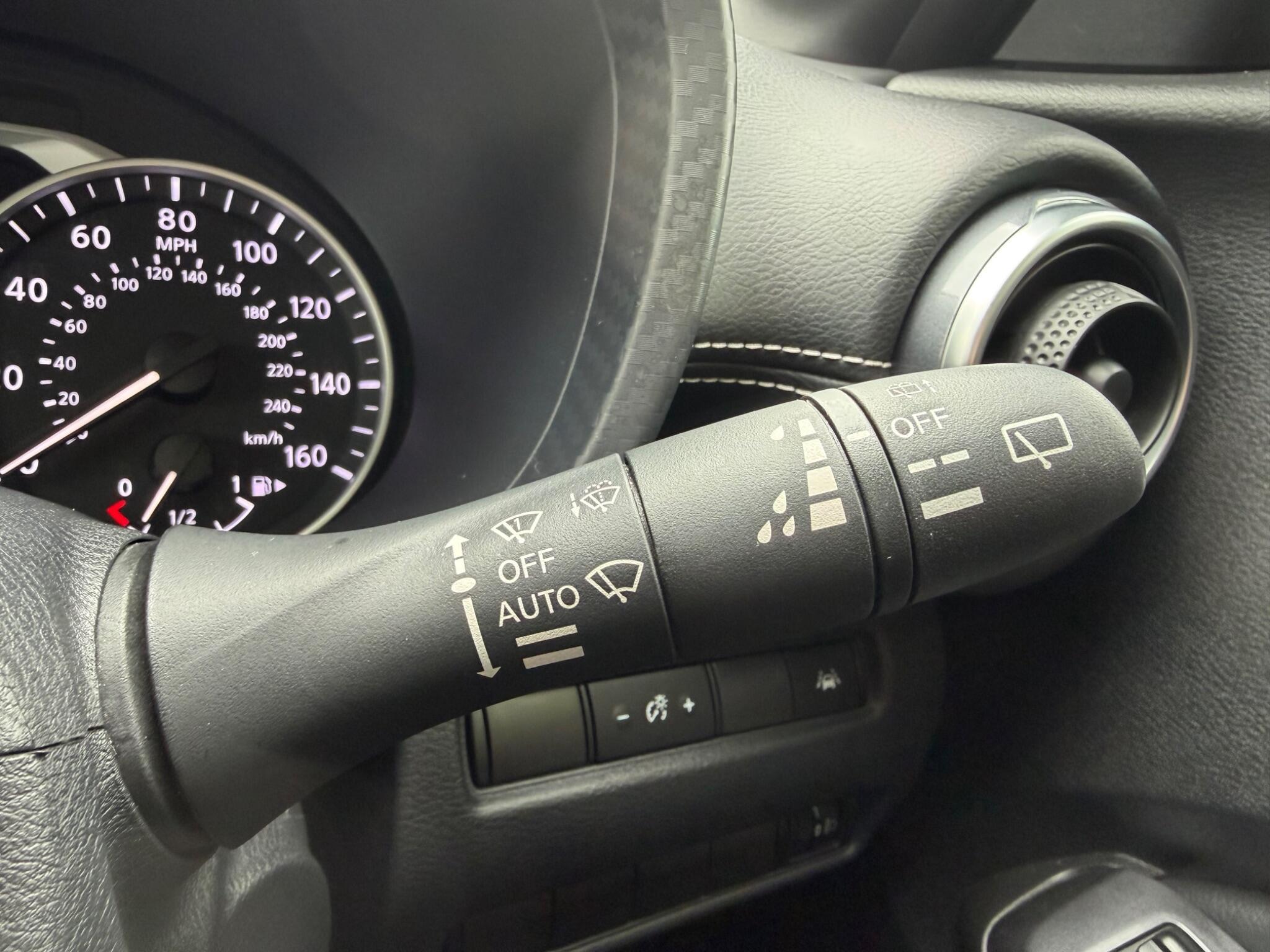 Nissan Juke - Image 15