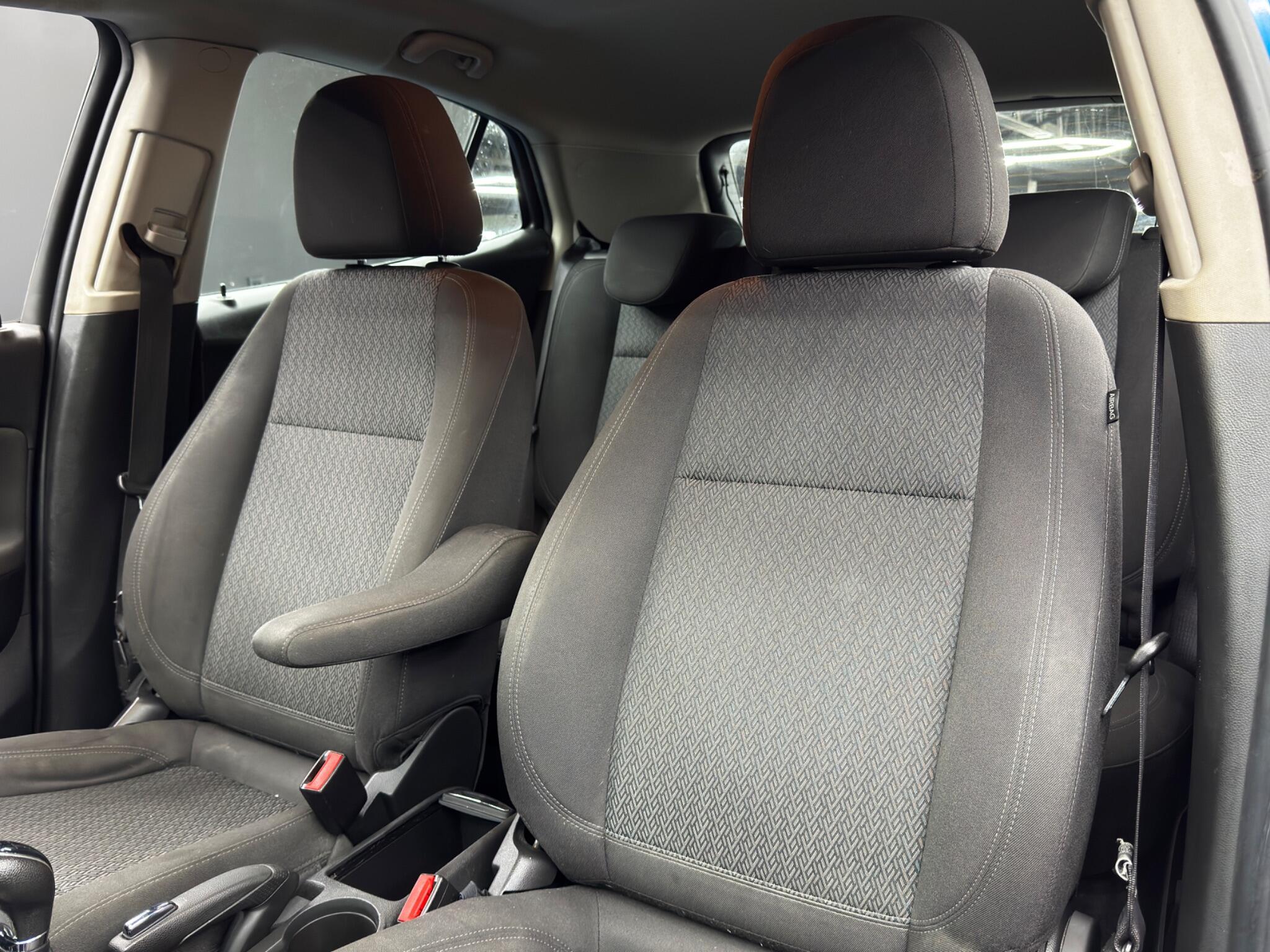 Vauxhall Mokka X - Image 13