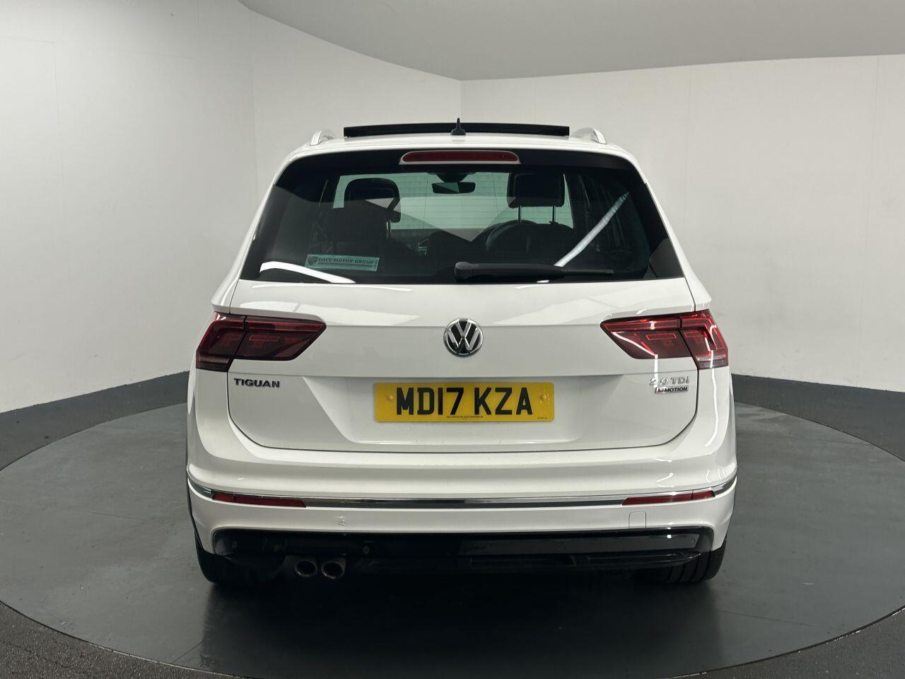 Volkswagen Tiguan - Image 9