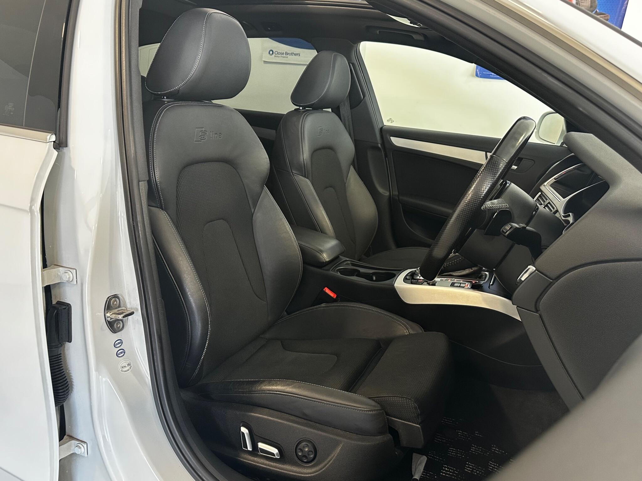 Audi A4 Avant - Image 12