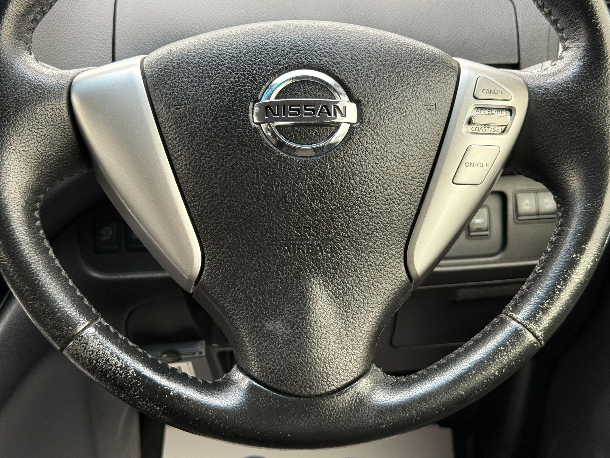 Nissan Serena - Image 40