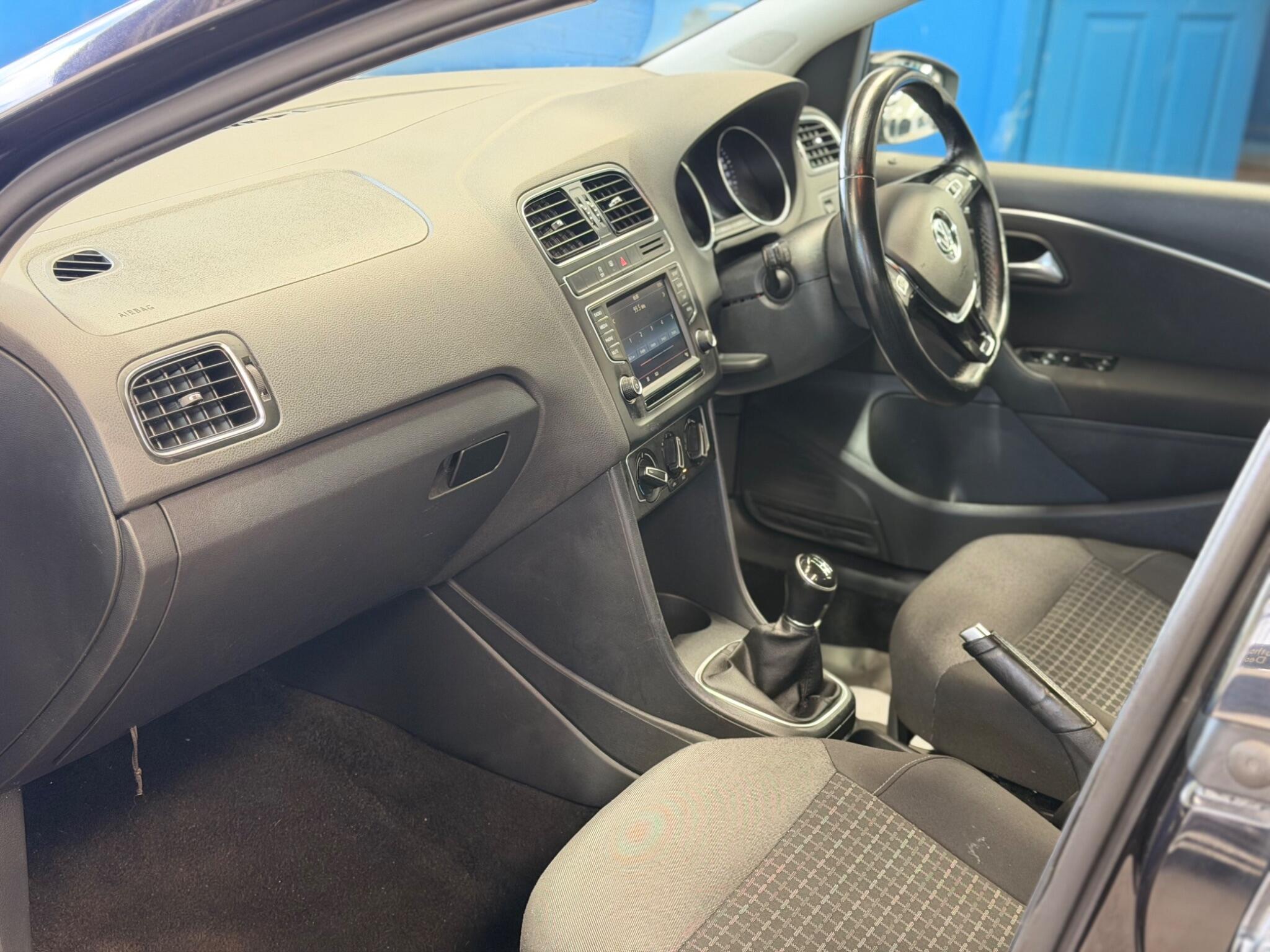 Volkswagen Polo - Image 36