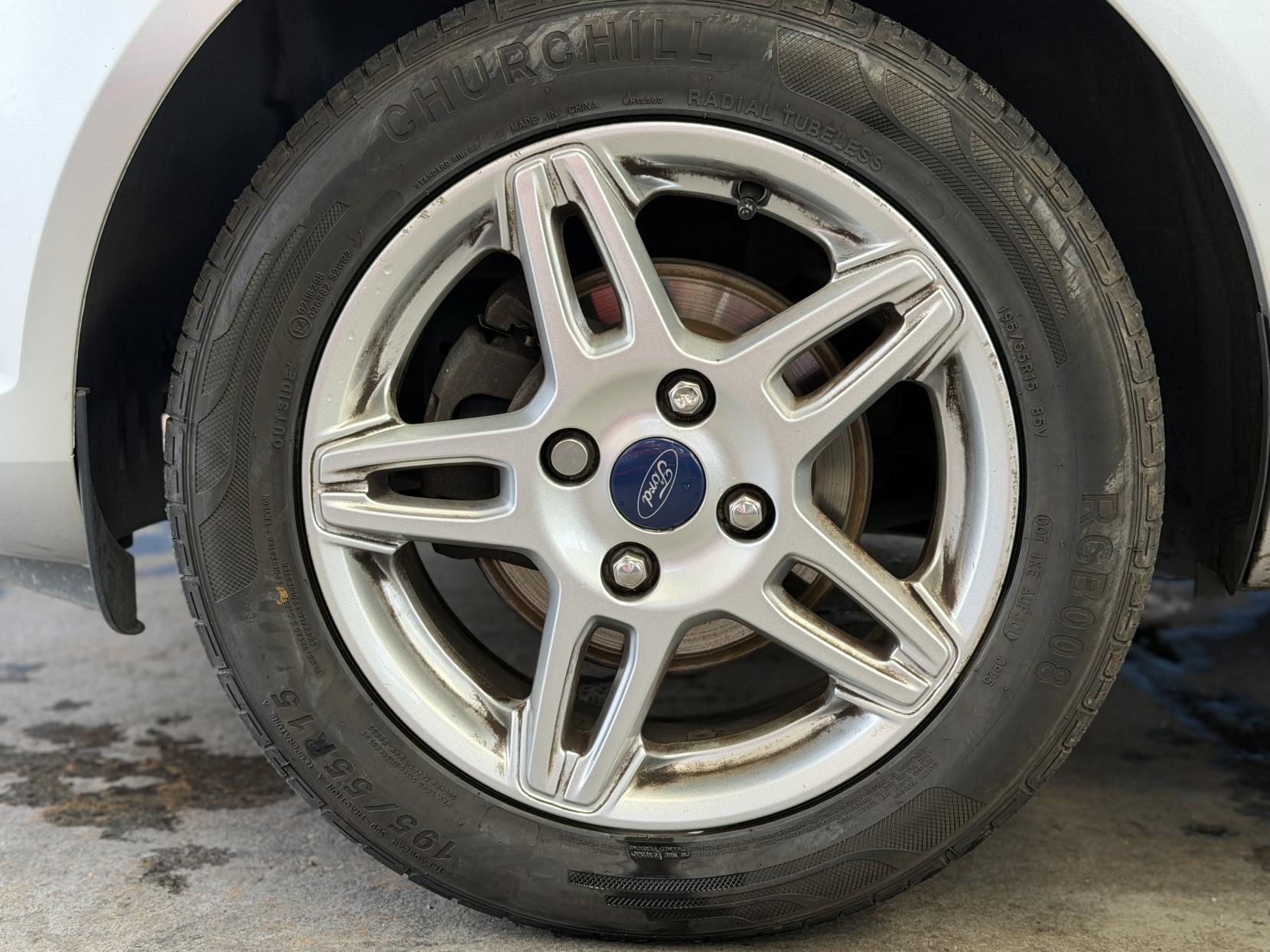 Ford Fiesta - Image 17