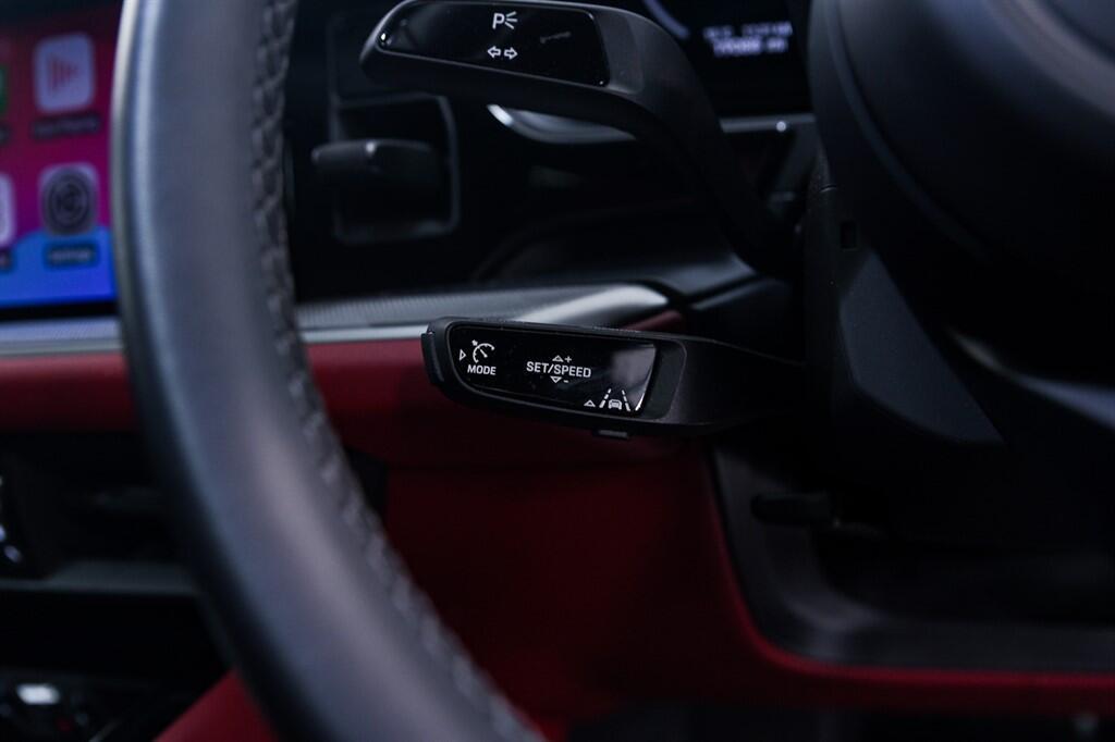 Porsche Cayenne - Image 33