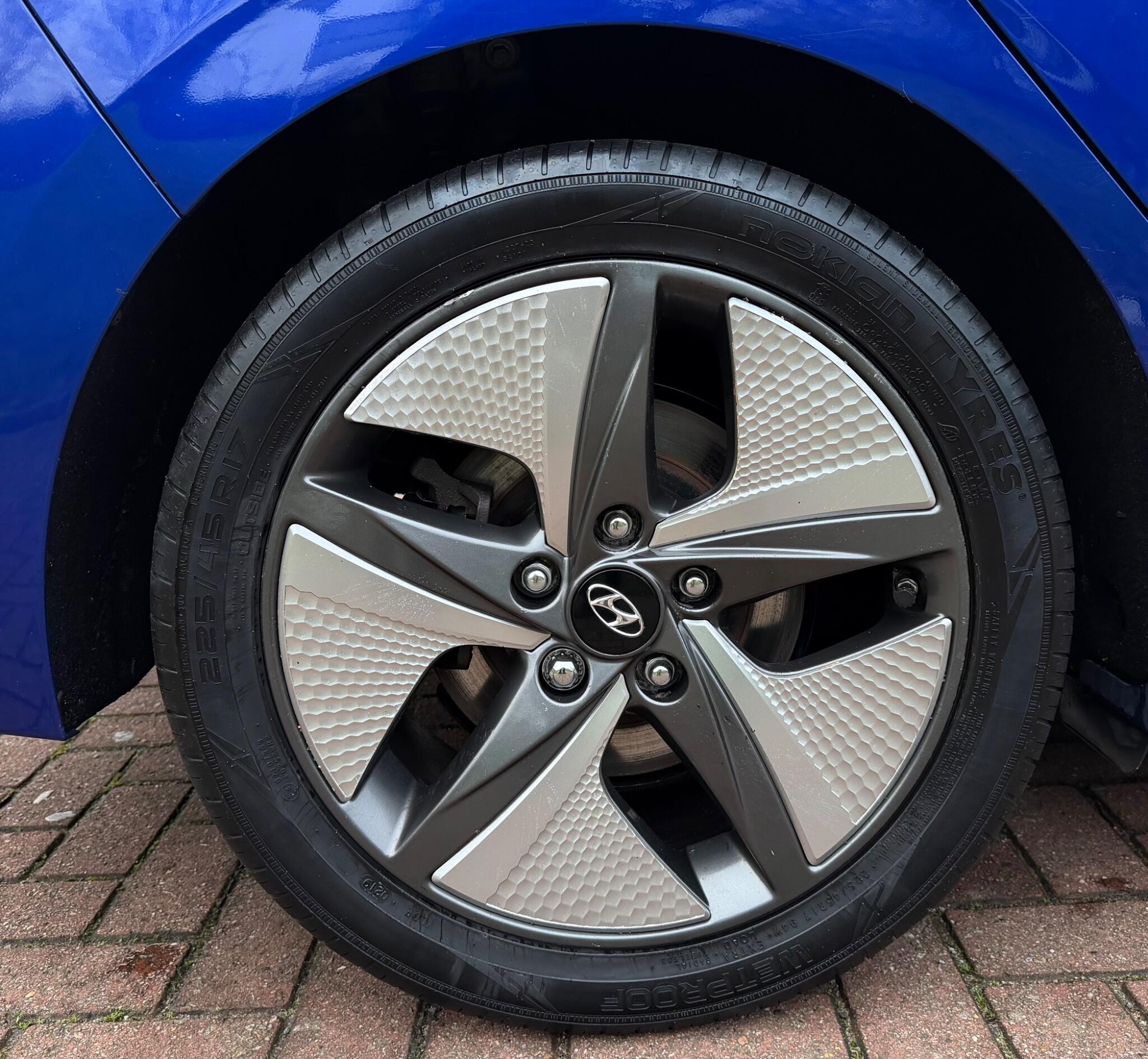 Hyundai Ioniq - Image 33