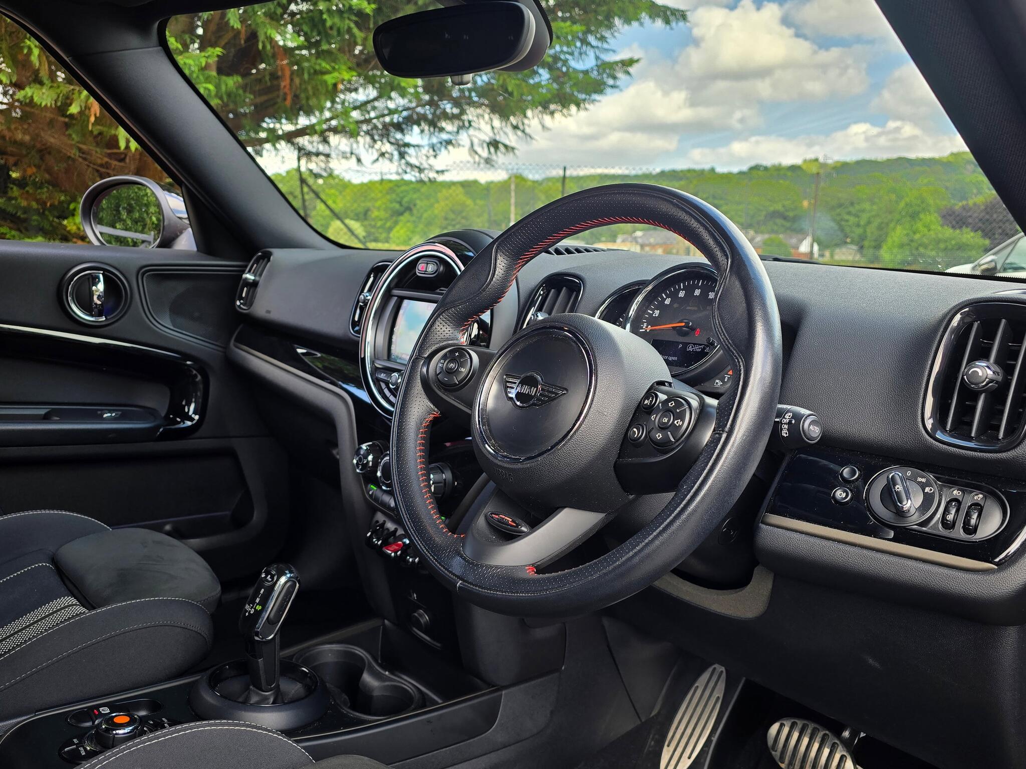 MINI Countryman - Image 10
