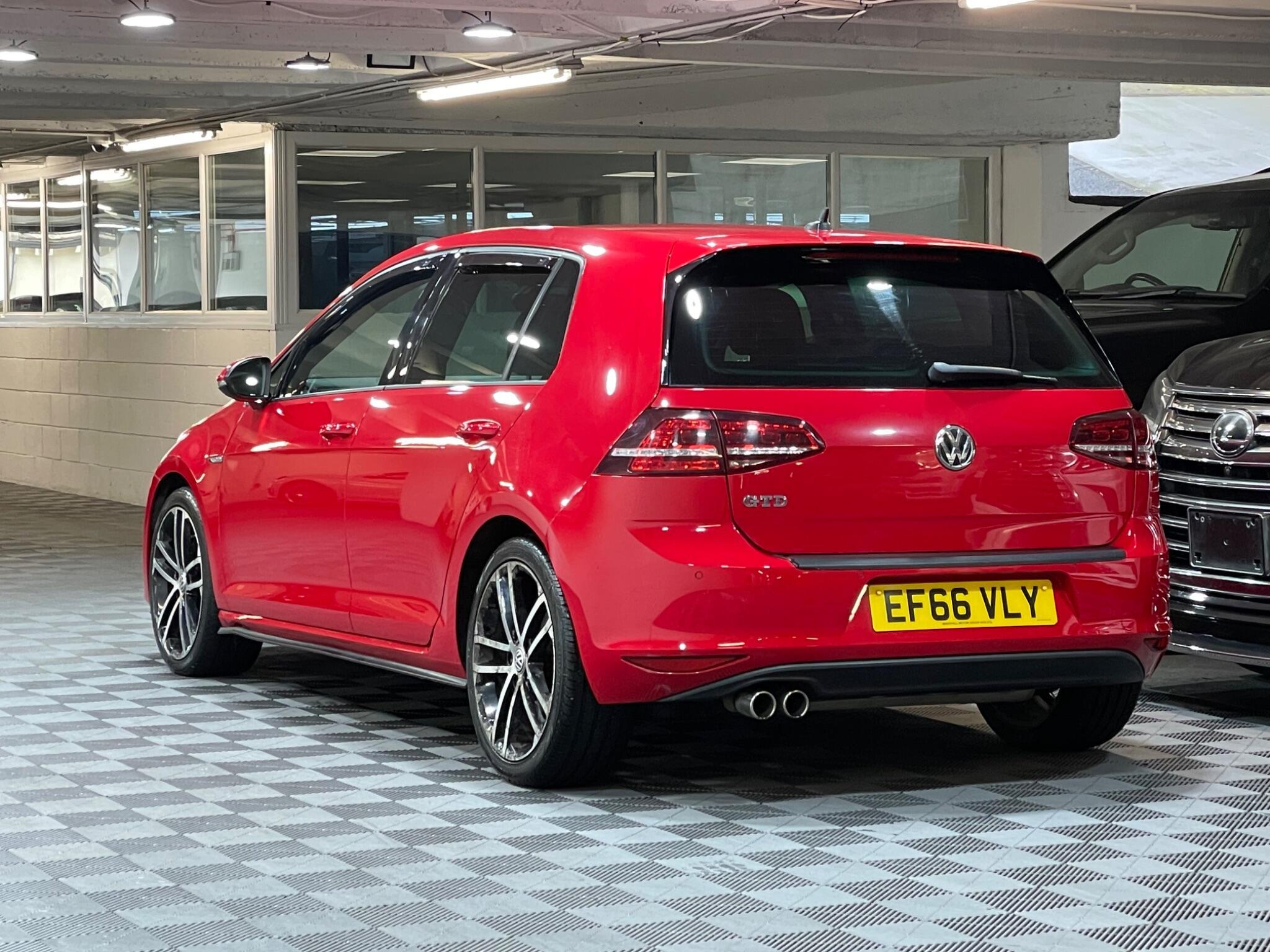 Volkswagen Golf - Image 3