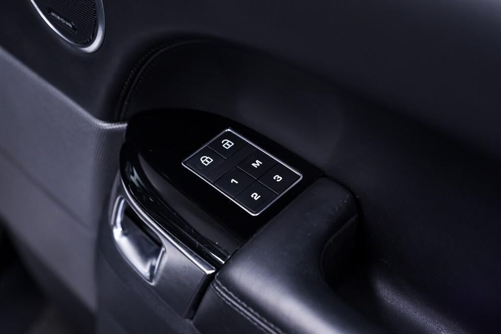 Land Rover RANGE ROVER SPORT - Image 36