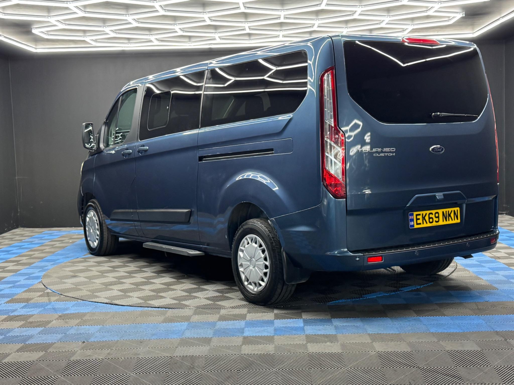 Ford TOURNEO CUSTOM - Image 7