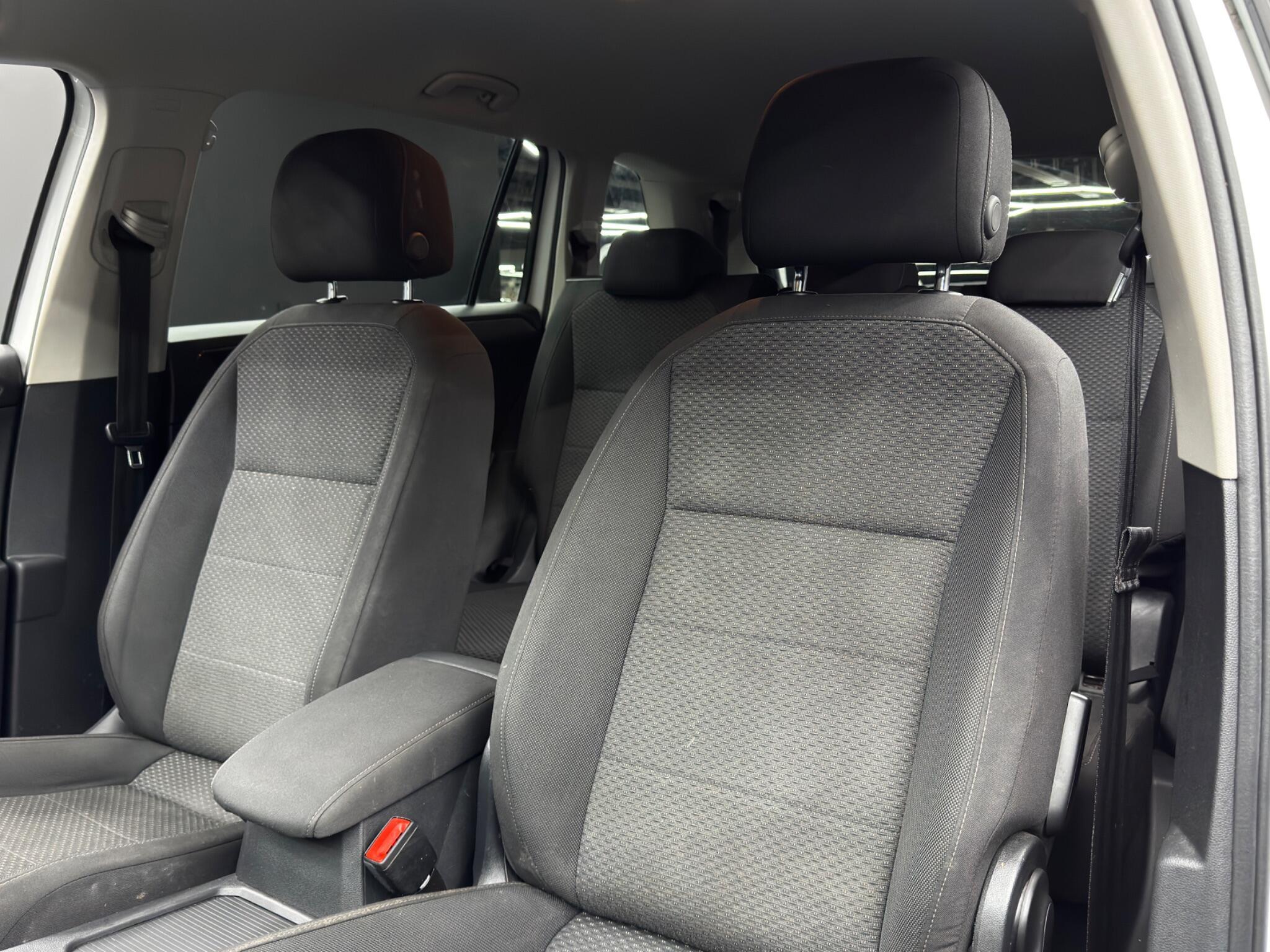Volkswagen Tiguan Allspace - Image 13