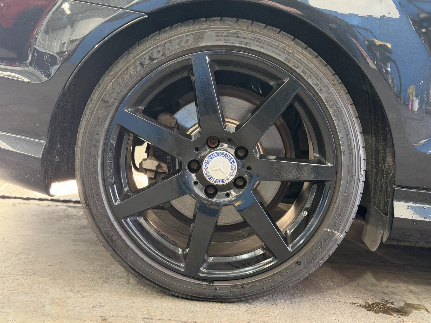 Mercedes C Class - Image 17