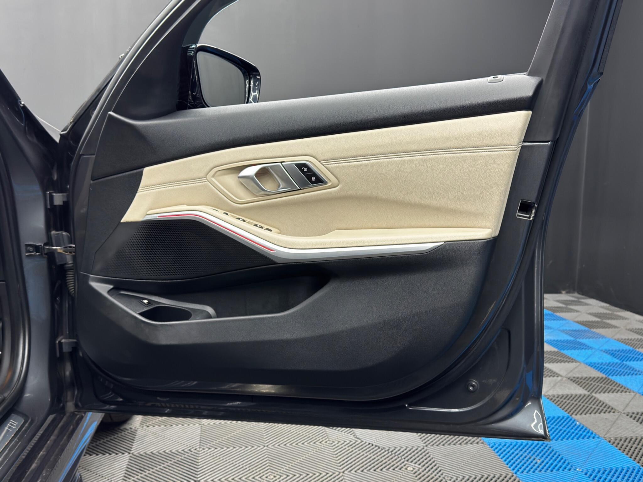 BMW 3 Series - Image 47