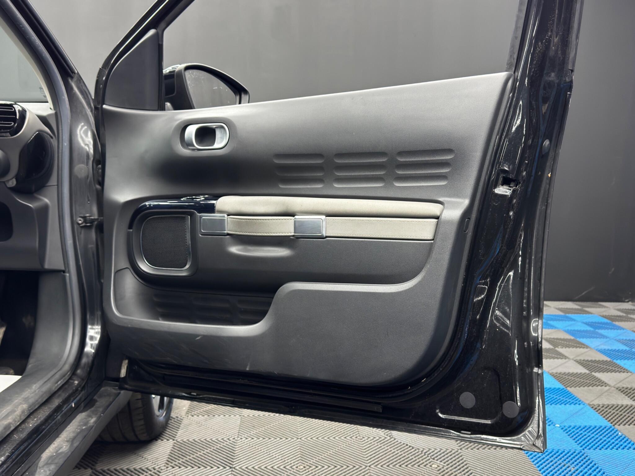 Citroen C4 Cactus - Image 36