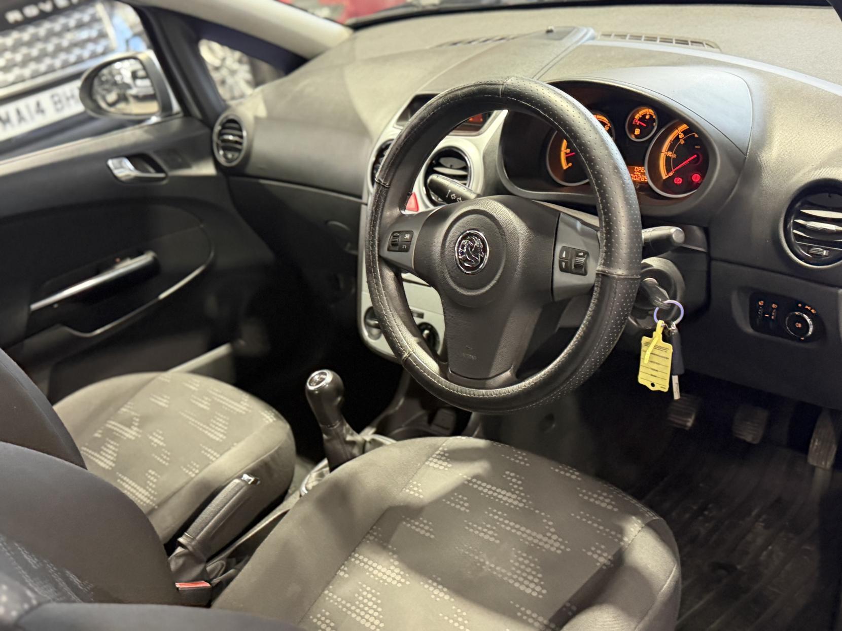 Vauxhall Corsa - Image 20