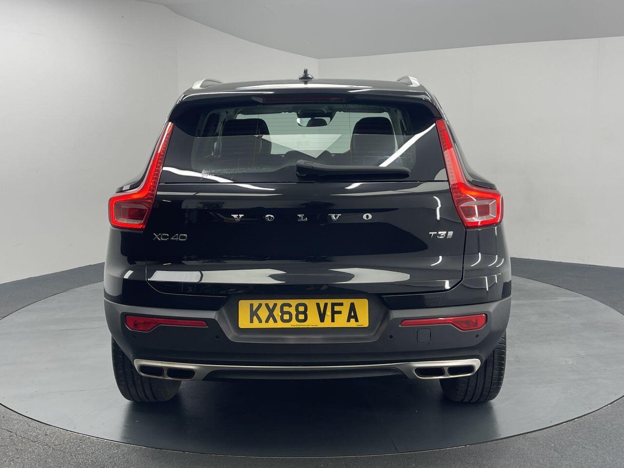 Volvo XC40 - Image 14
