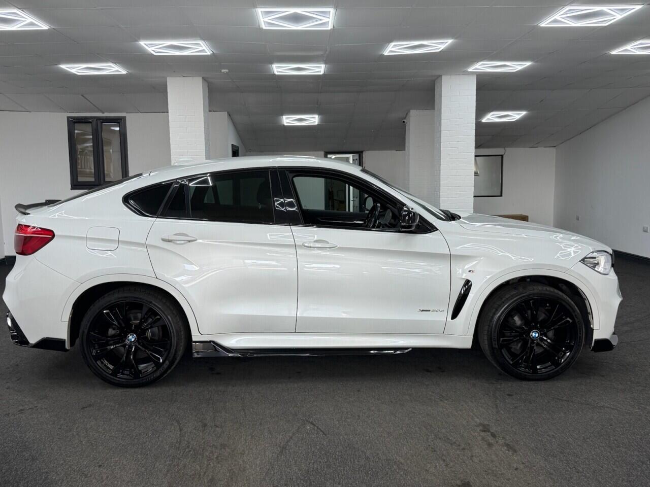 BMW X6 - Image 10