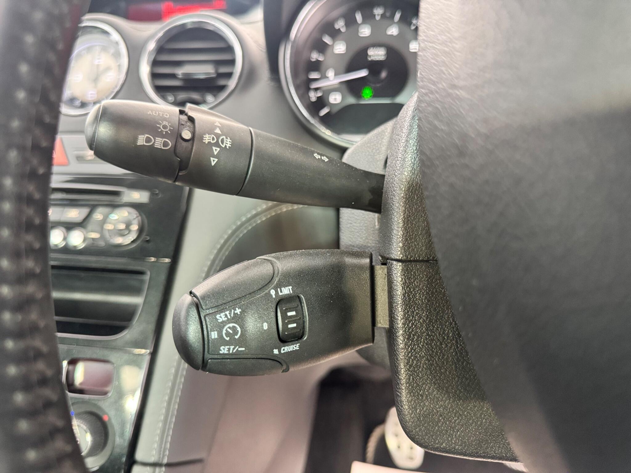 Peugeot RCZ - Image 30