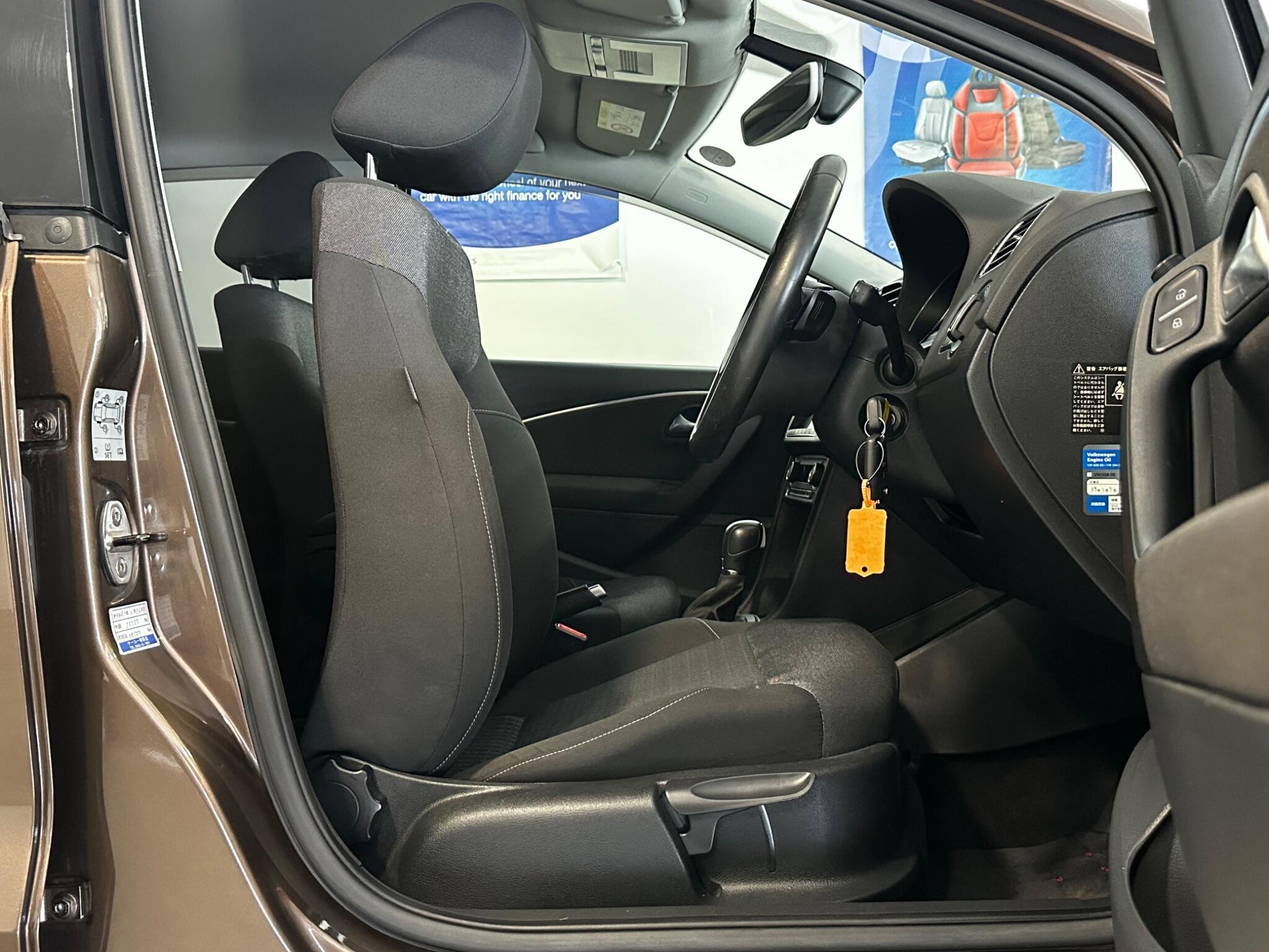 Volkswagen Polo - Image 3