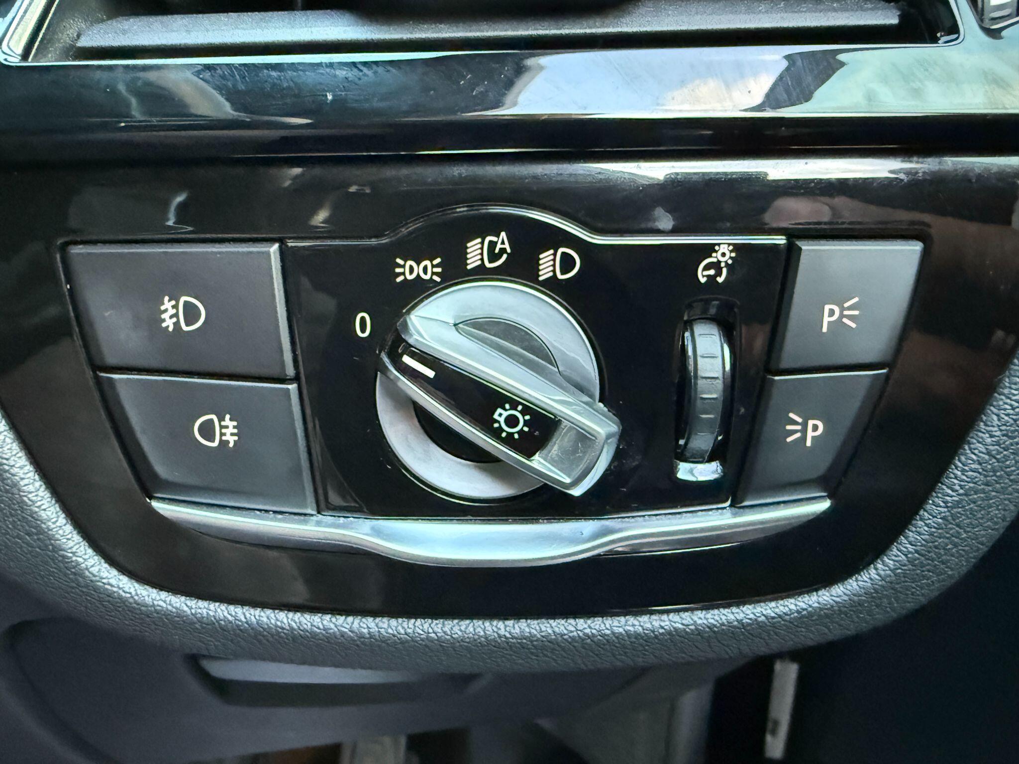 BMW 5 Series - Image 77