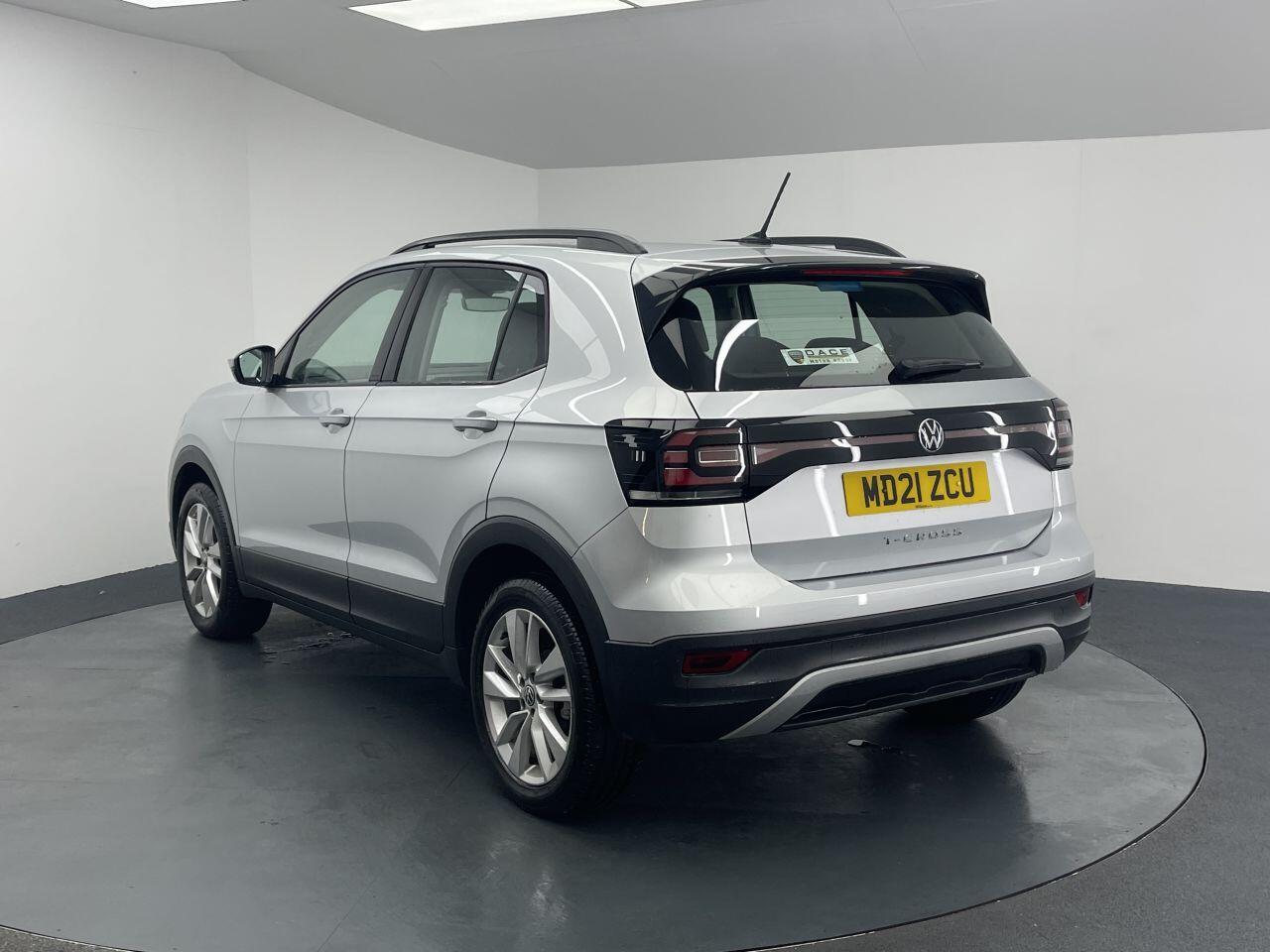Volkswagen T-Cross - Image 17