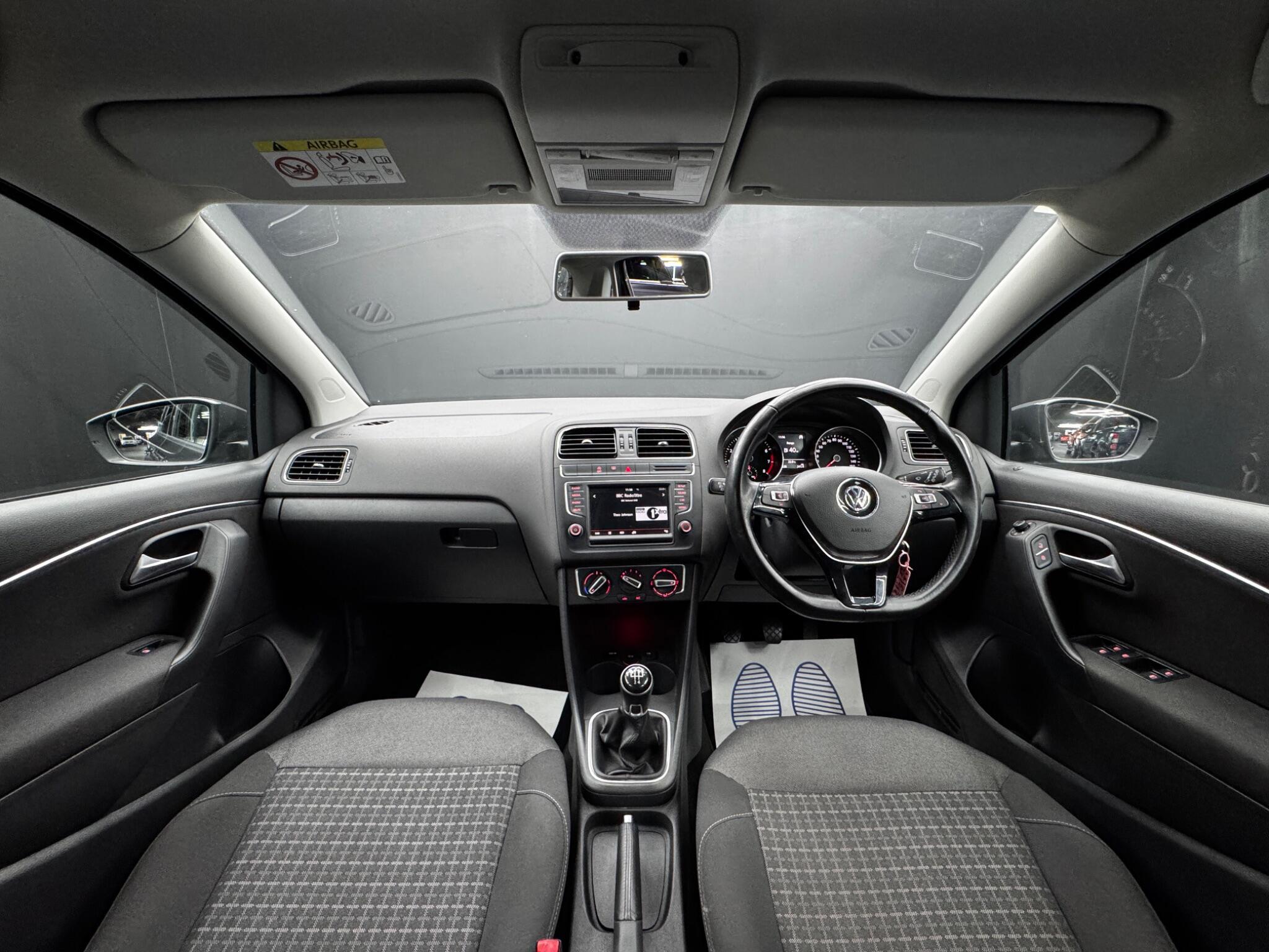 Volkswagen Polo - Image 17