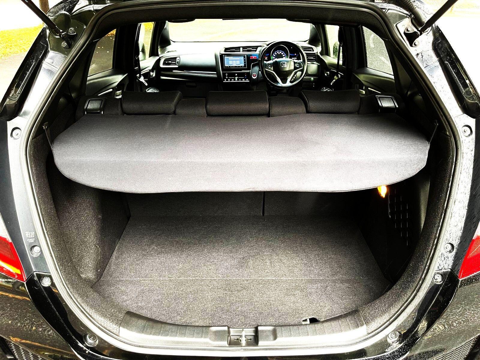 Honda FIT - Image 48