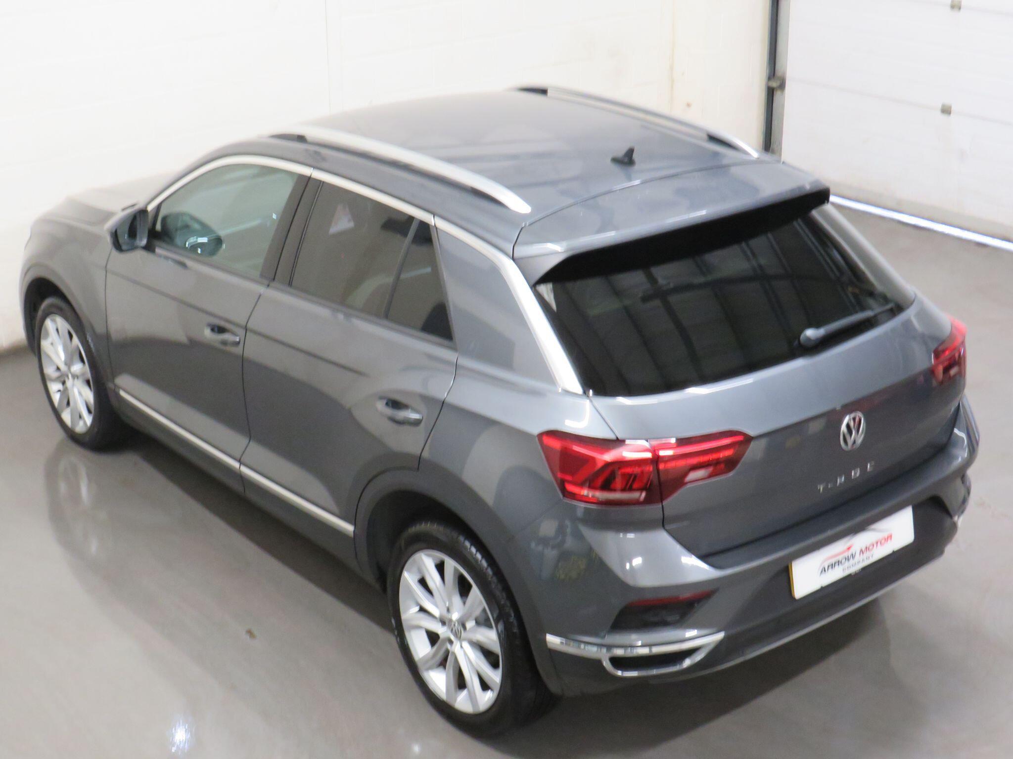 Volkswagen T-Roc - Image 14