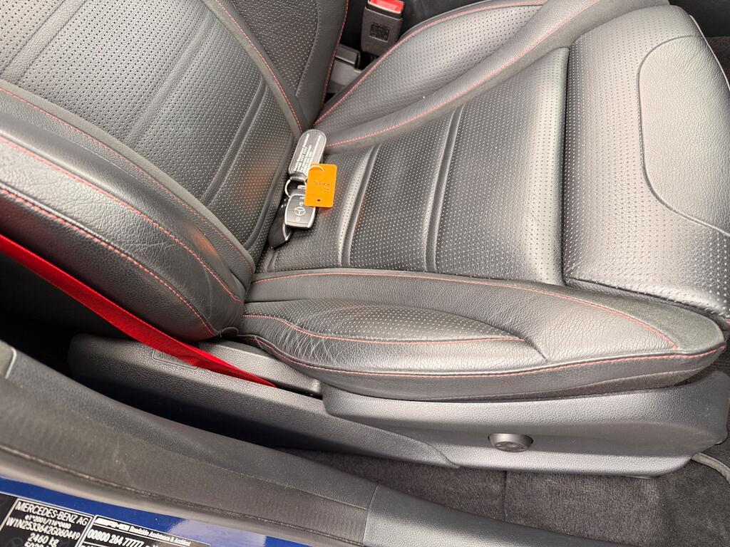 Mercedes GLC - Image 46