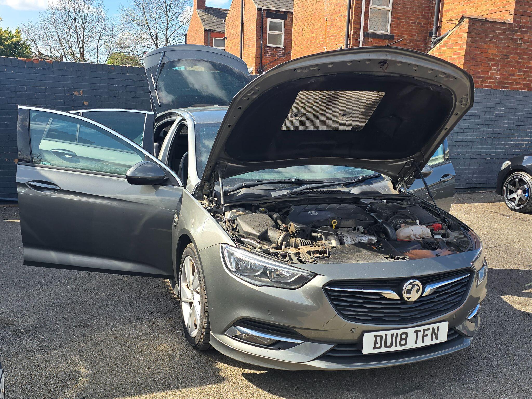 Vauxhall Insignia - Image 12