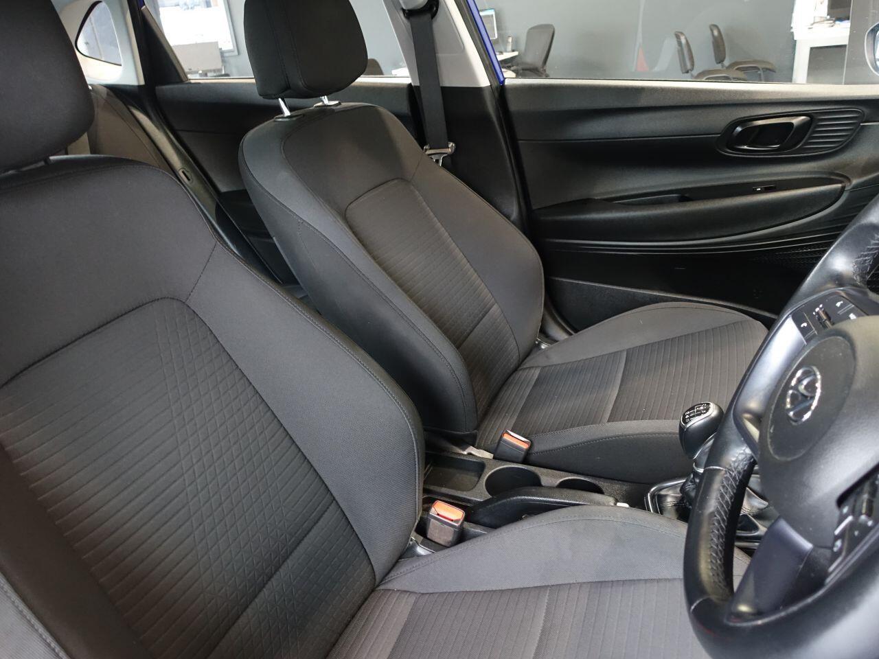 Hyundai i20 - Image 13
