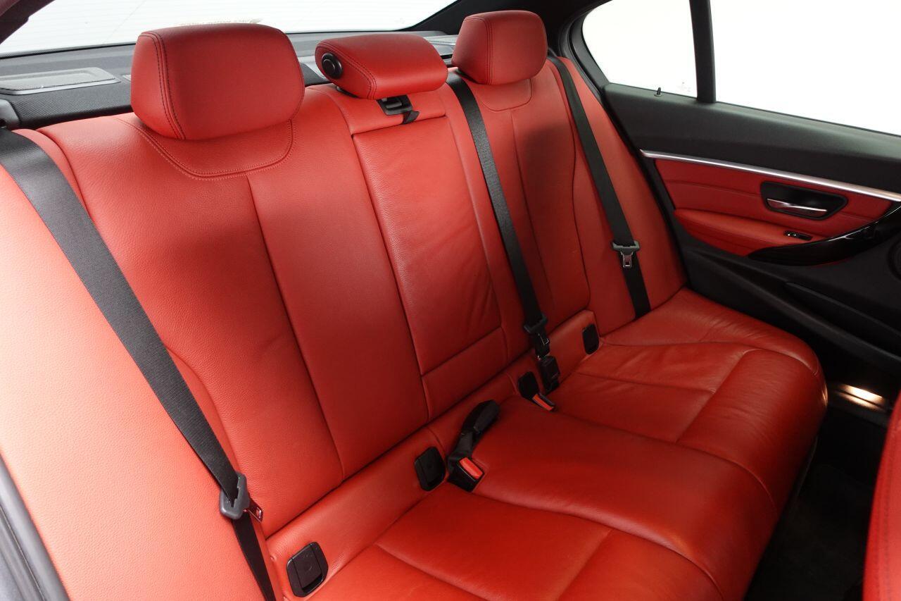 BMW 3 Series - Image 18
