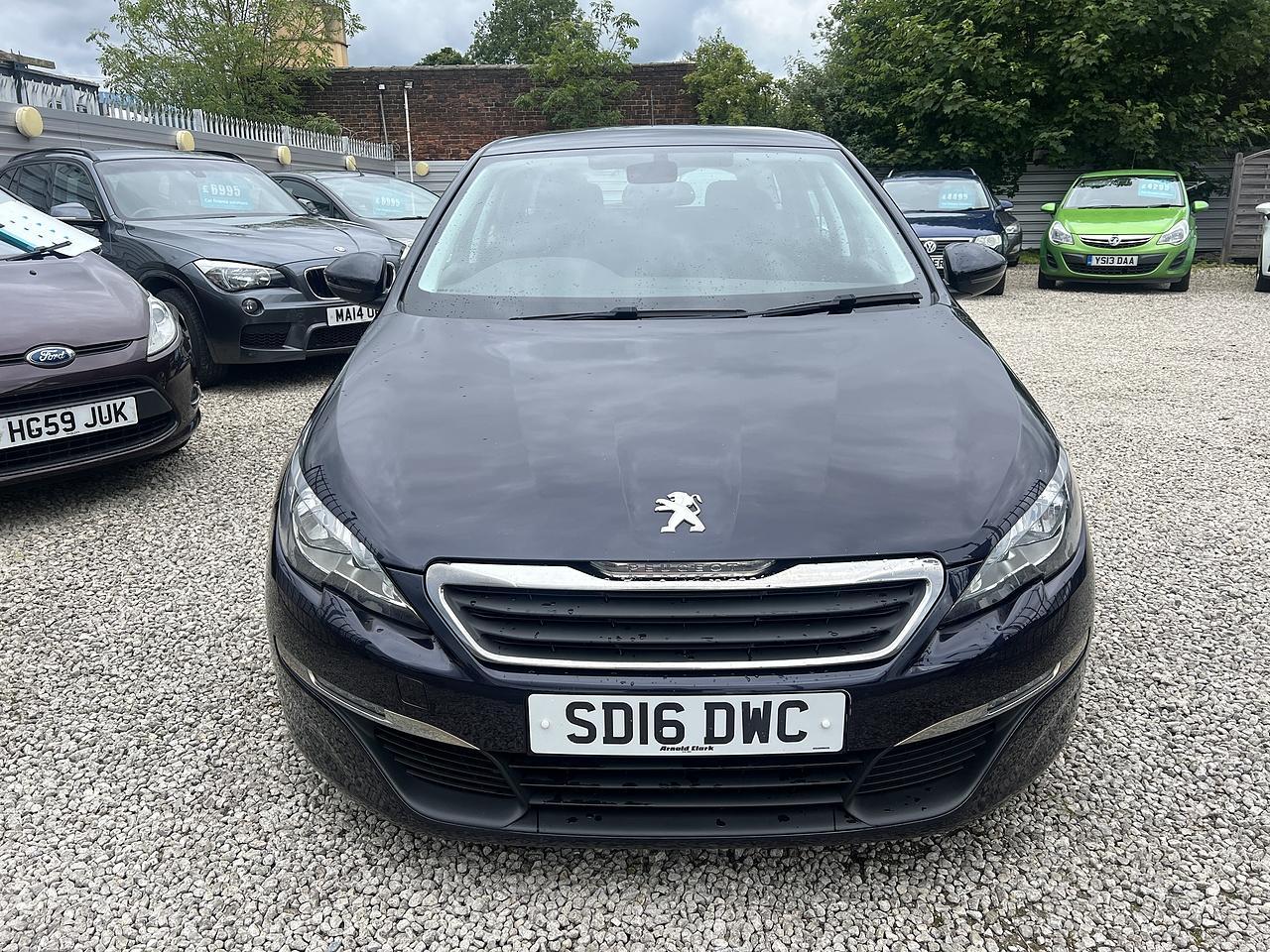 Peugeot 308 SW - Image 2