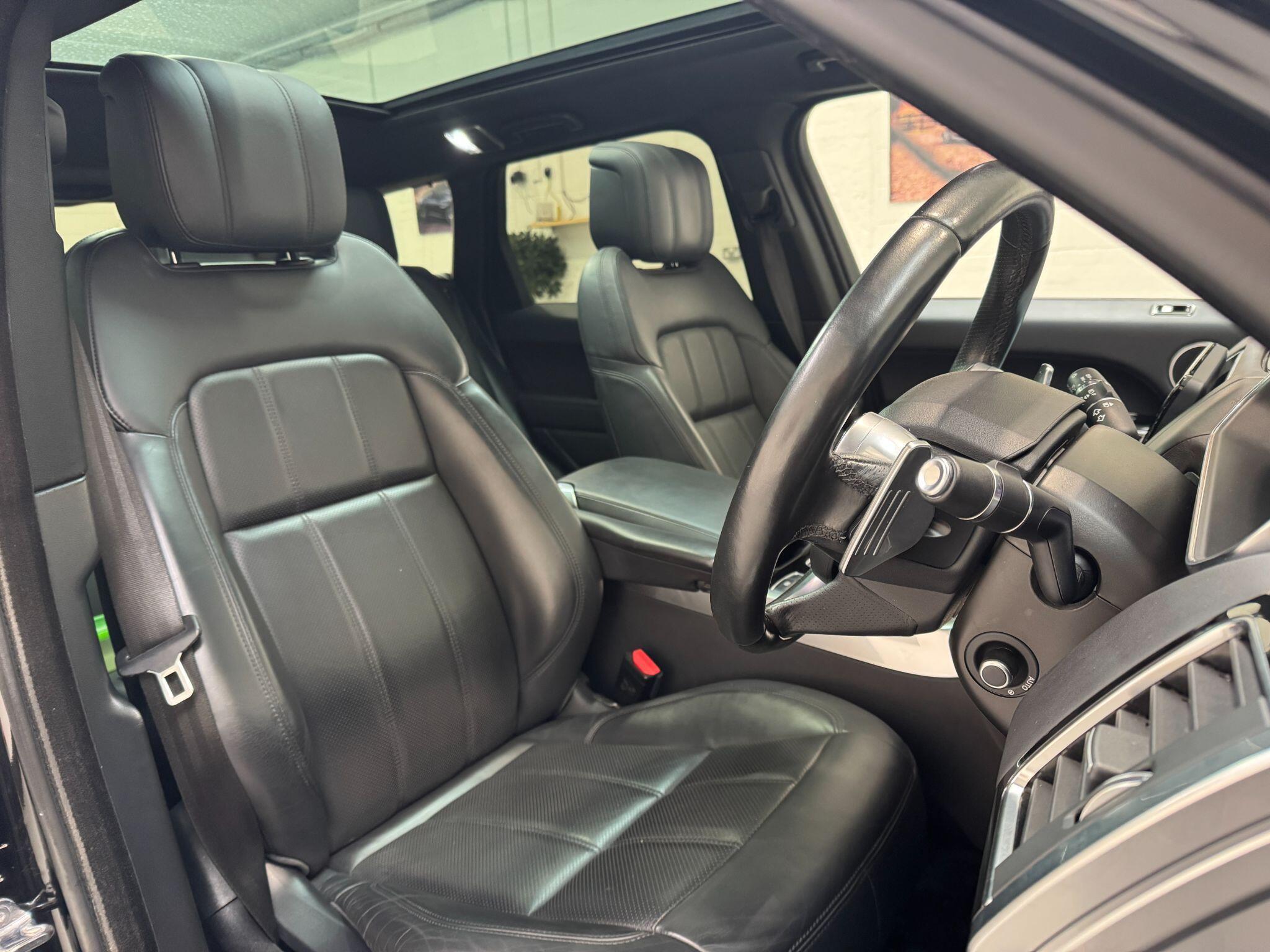 Land Rover RANGE ROVER SPORT - Image 17