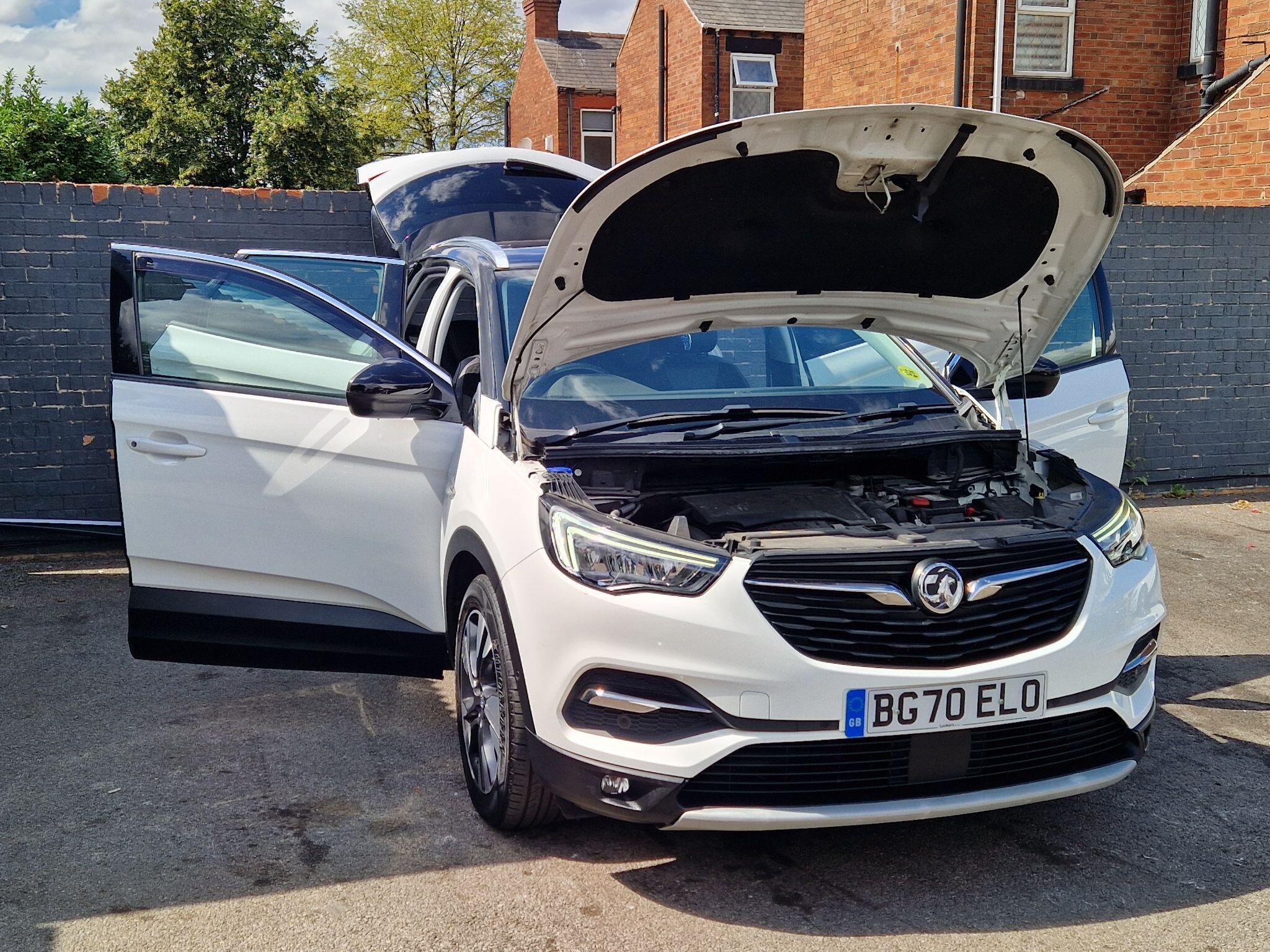 Vauxhall Grandland X - Image 12