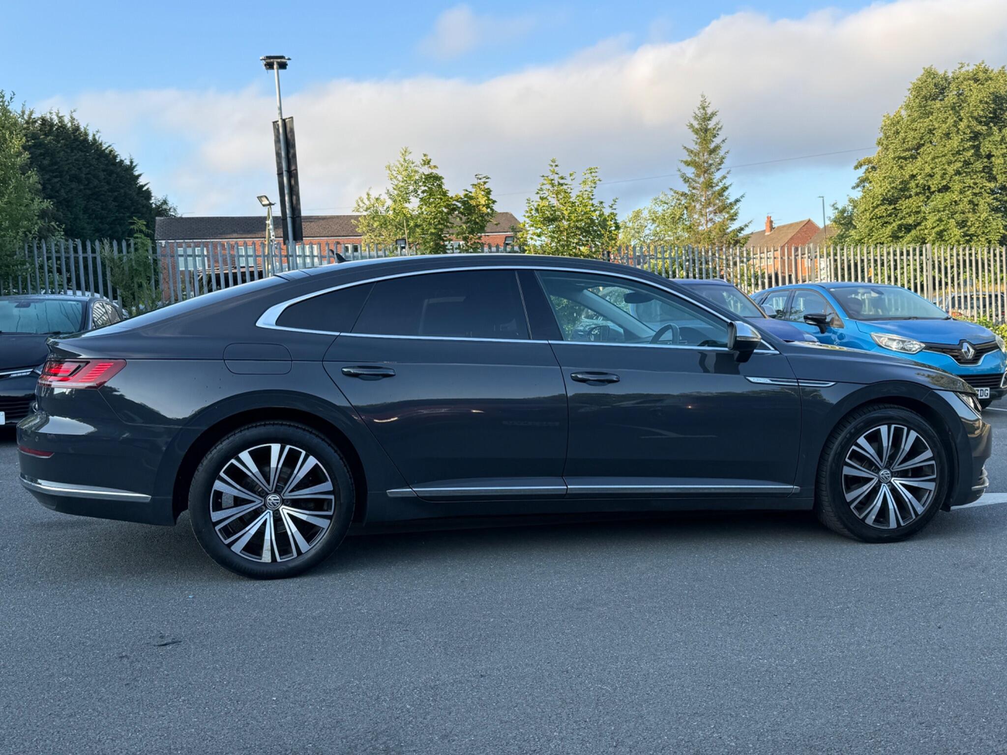Volkswagen Arteon - Image 8